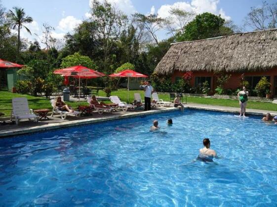 Hotel Tikal Inn - Photo4