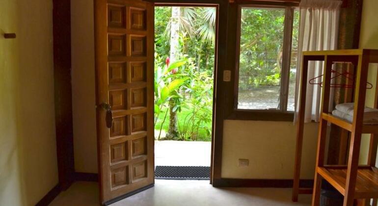 Jungle Lodge Tikal Hostal - Photo3