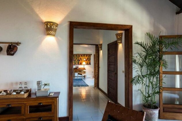 La Lancha Flores - Photo2