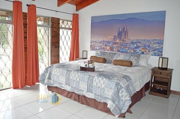 Oh Espana - Photo2