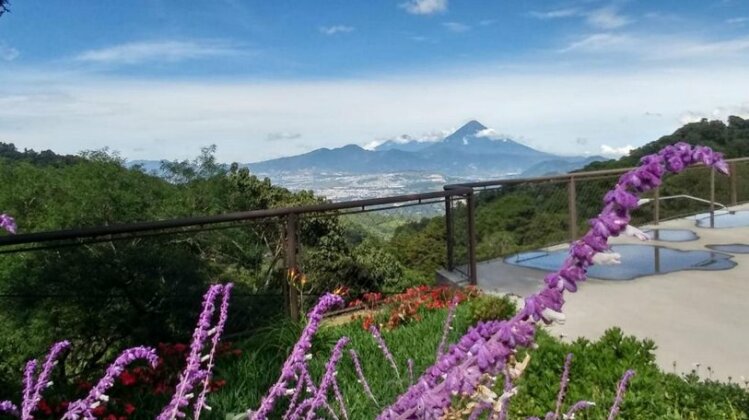 Vista Encantada