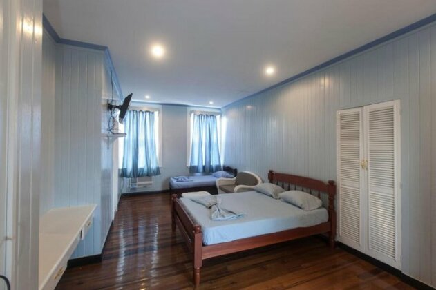 Demico Hotel - Photo2