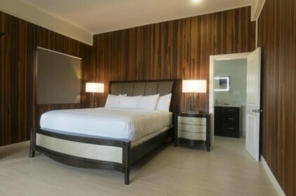 King's Hotel & Residences