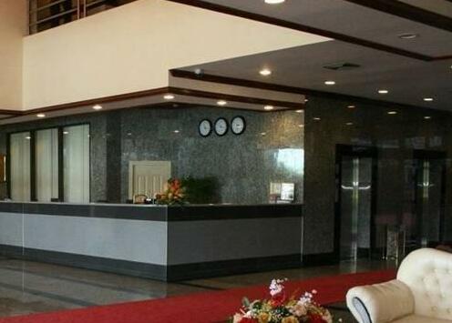 Ramada by Wyndham Princess Georgetown - Photo3