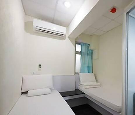 Hawaii International Hostel - Photo5
