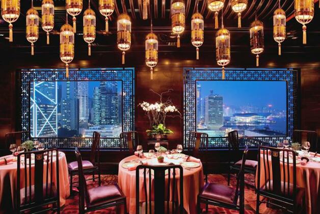 Mandarin Oriental Hong Kong - Photo4