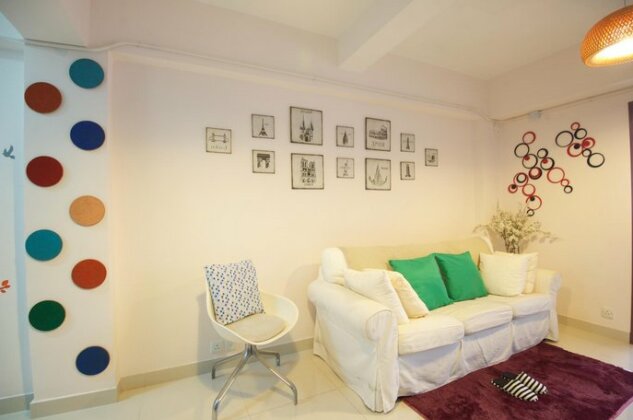 WC Downtown 3-bedroom Apartment MTR Downstairs C14 - Photo2