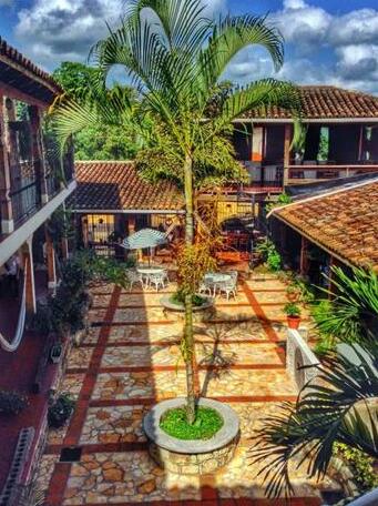 Hotel Don Udo's - Photo2