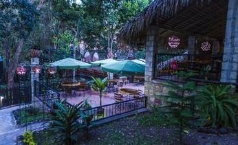 Mayan Hills Resort