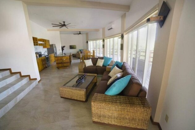 Casa Sofi Roatan - Photo4