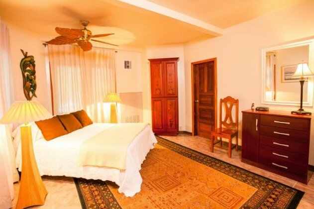 Sea Lodge Roatan - Photo3