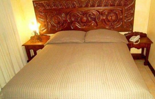 Apart Hotel Plaza Colonial - Photo5