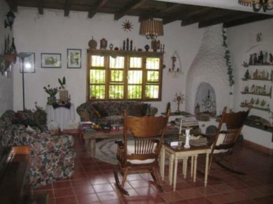 Caserio Valuz Country Inn - Photo2