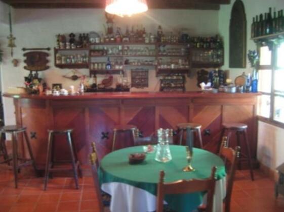 Caserio Valuz Country Inn - Photo4