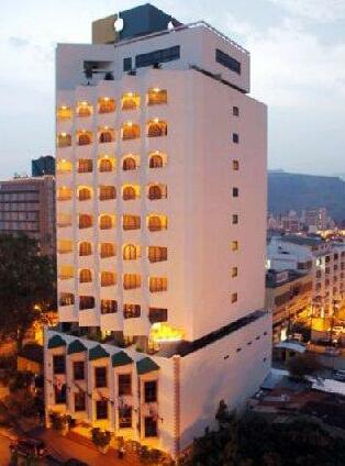 Hotel Plaza San Martin - Photo2