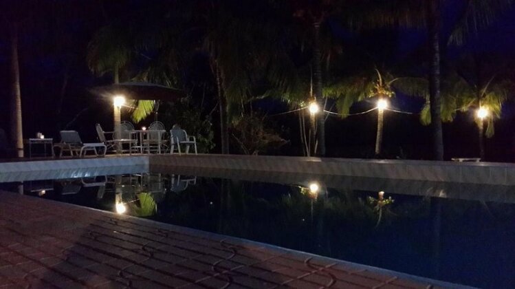 Hotel Restaurante Revilla - Photo2