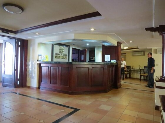 Hotel & Suites El Picacho - Photo2