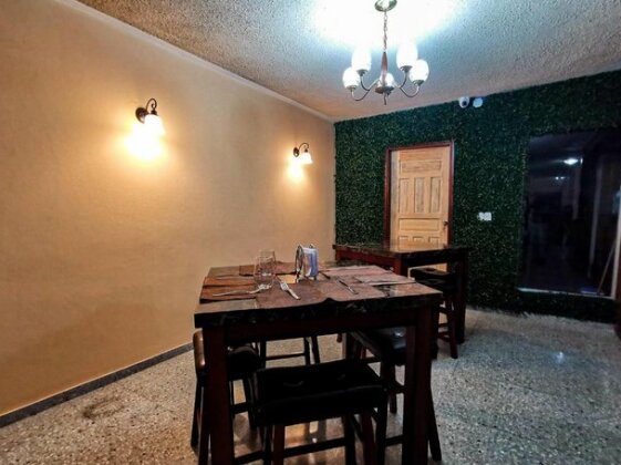 Portal de los Castanos - Photo3