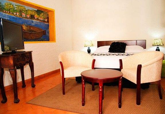 Real Colonial Hotel - Photo3