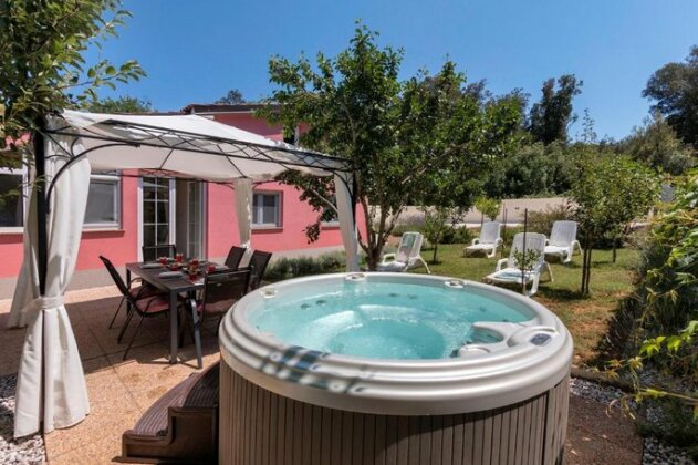 House Bumbiste 1703 - Photo2