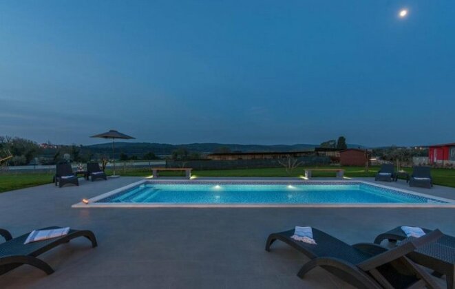 Sea View apartments with Private Pool - Photo5