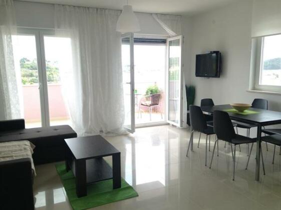 South Coast Apartments - Photo4