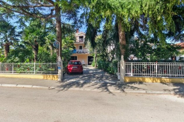 GINO house with apartments