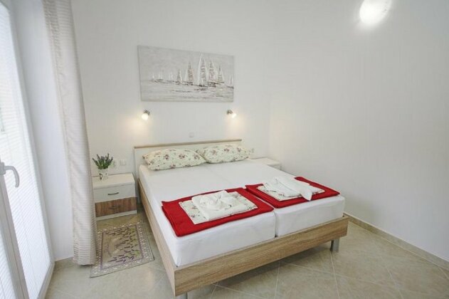Apartmani Srdoc - Photo2
