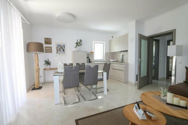 Apartment Baska Bestand - Photo2