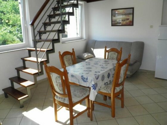 Apartment Mrle L - Photo4
