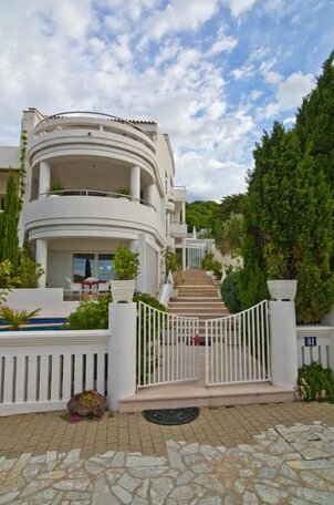 Apartment Serenity Baska