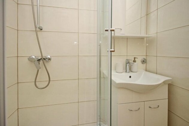 Apartments Karamarko - Photo2