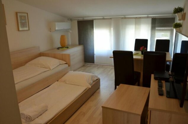 Apartments Mango II - Photo2