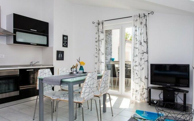 Apartments Matea Baska - Photo5