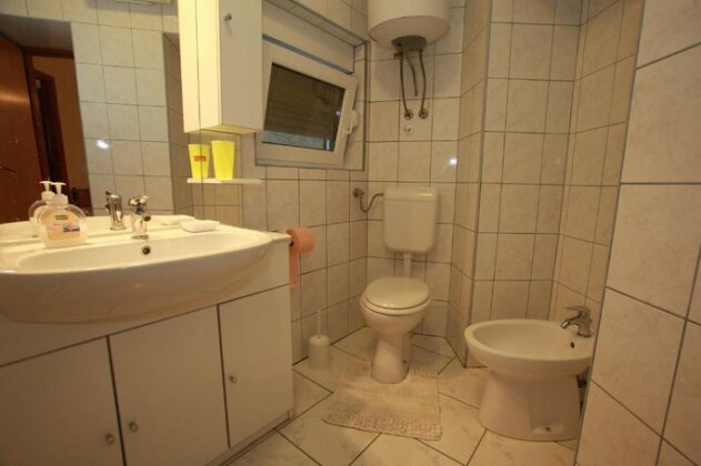 Apartments Nada and Ivan - Photo2