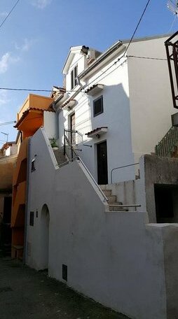 Old Town Baska - Photo2