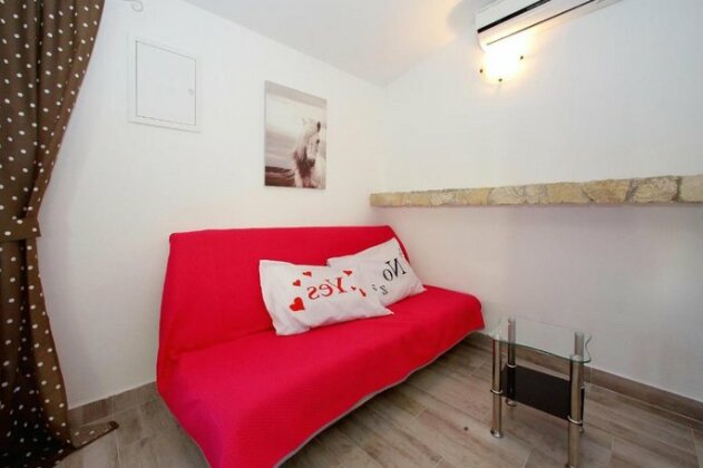 Apartment Simunic Punta - Photo5