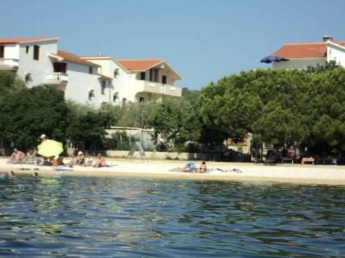Apartments By the Sea - Photo2