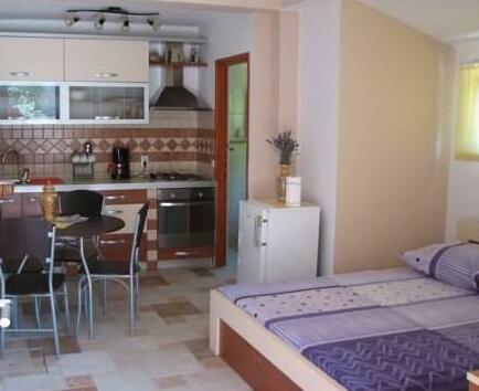 Apartments Melita - Photo2