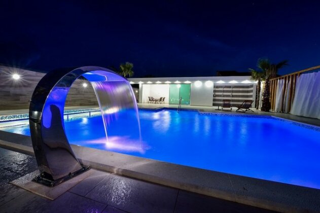 Boutique Apartments Blitz - Photo2