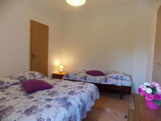 Holiday home Andro - Photo3
