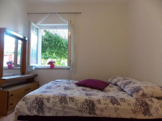 Holiday home Andro - Photo4