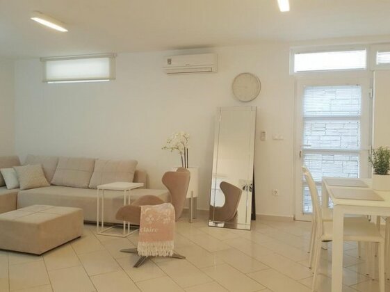 Lalic Gallery Apartments - Photo3