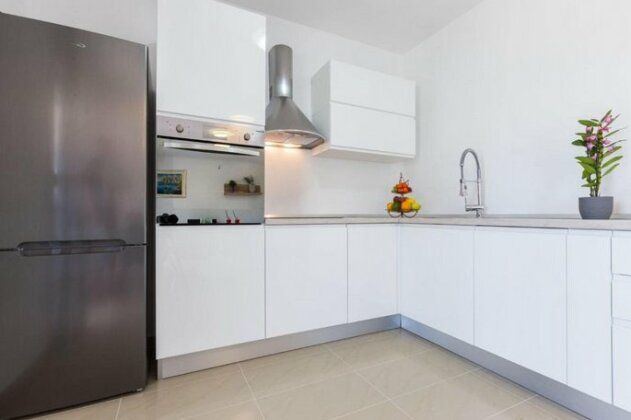 Topalli Apartments - Photo4