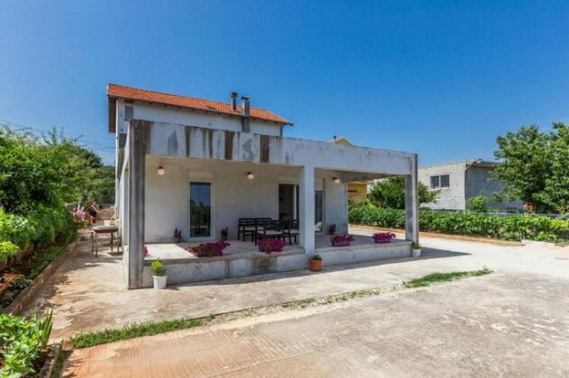 Topalli Apartments - Photo5
