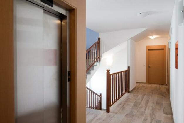 Amorena Mini-Hotel - Photo2