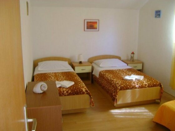 Apartments Mila - Photo2