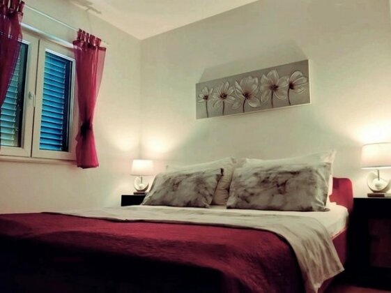 Bol Apartment Anari - Photo2