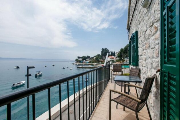 Captain s House Apartment - Photo2