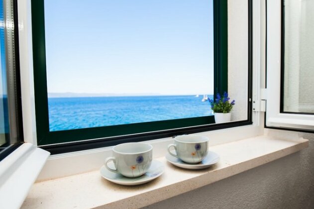 Luxury Seaside Apartments Bol - Photo2
